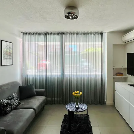 Dream Apartment *